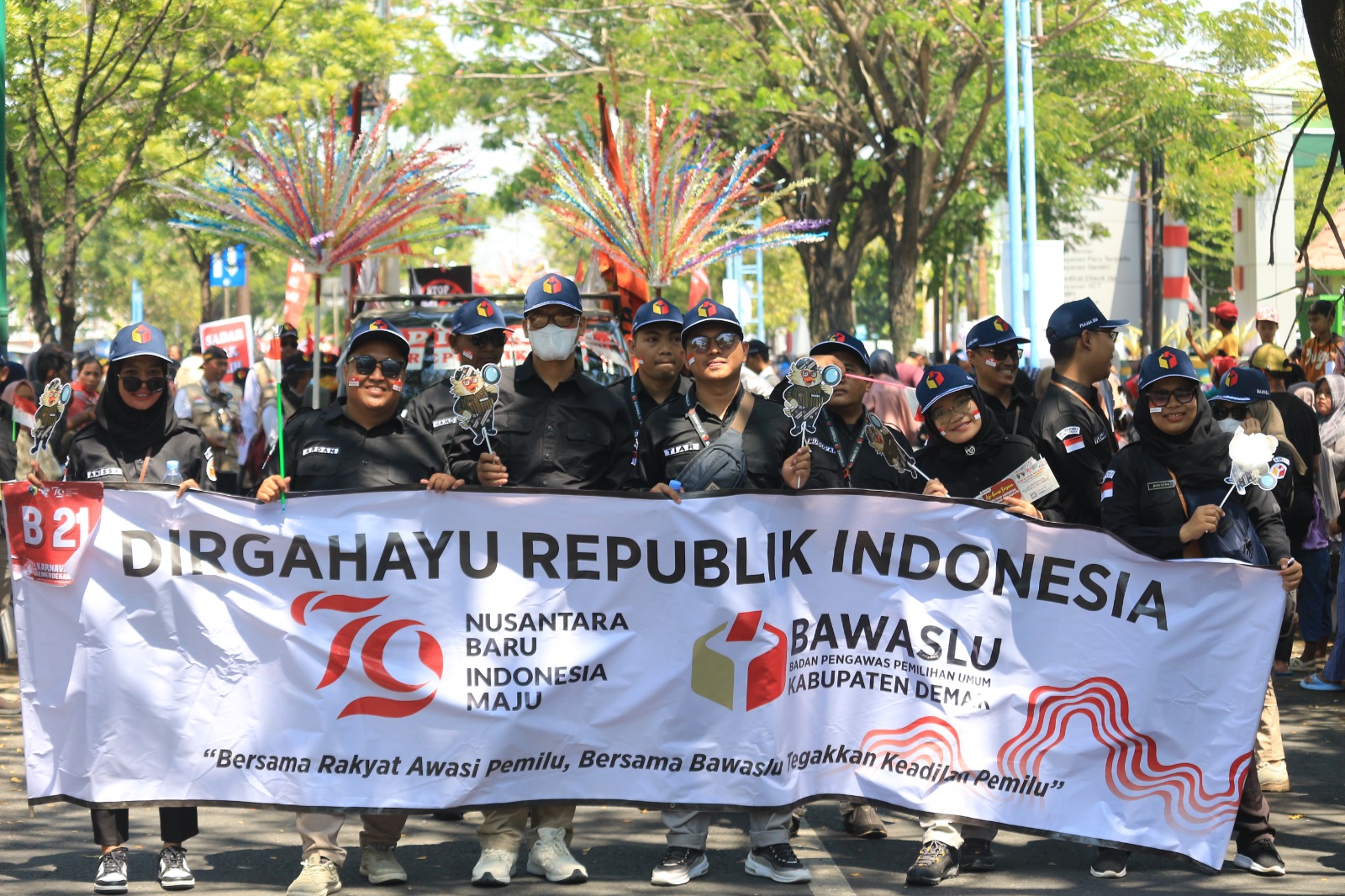 Bawaslu Demak Sosialisasi dengan Karnaval