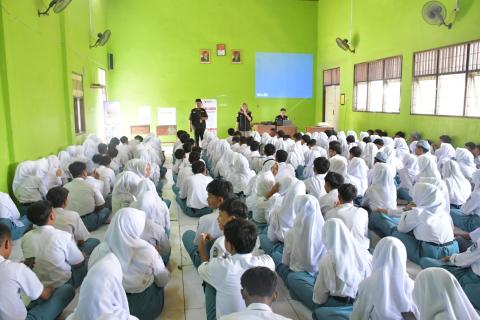 sosialisasi